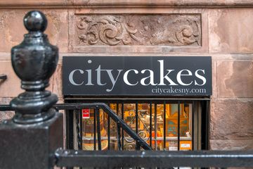 City Cakes 24 Bakeries Cookies Specialty Cakes Chelsea