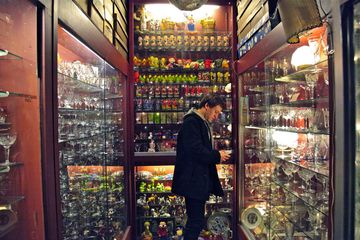 Authentiques Past and Present   LOST GEM 7 Collectibles Chelsea