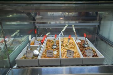 Raw Mkt 7 Hawaiian East Village