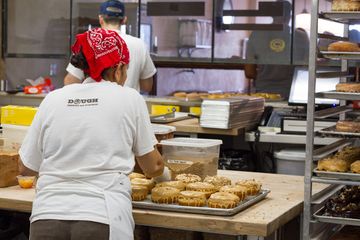 Dough 12 Bakeries Doughnuts Flatiron