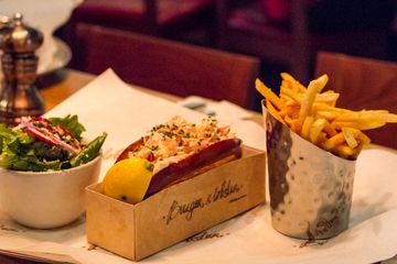 Burger and Lobster 4 Burgers American Seafood Flatiron