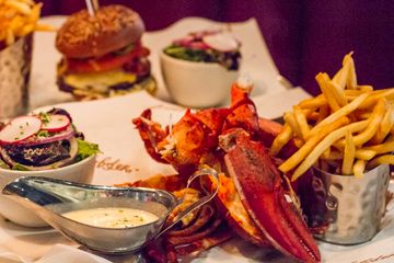 Burger and Lobster 9 Burgers American Seafood Flatiron