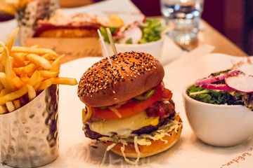 Burger and Lobster 12 Burgers American Seafood Flatiron