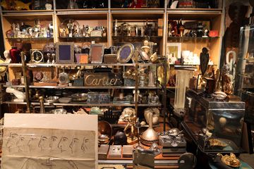 Mantiques Modern 19 Antiques Furniture and Home Furnishings Chelsea