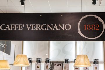 Eataly 37 Italian Bars Grocery Stores Rooftop Bars Wine Shops Flatiron Madison Square Tenderloin