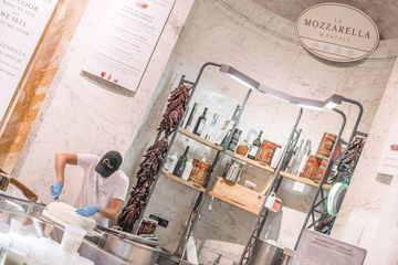 Eataly 42 Italian Bars Grocery Stores Rooftop Bars Wine Shops Flatiron Madison Square Tenderloin