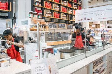 Eataly 54 Italian Bars Grocery Stores Rooftop Bars Wine Shops Flatiron Madison Square Tenderloin