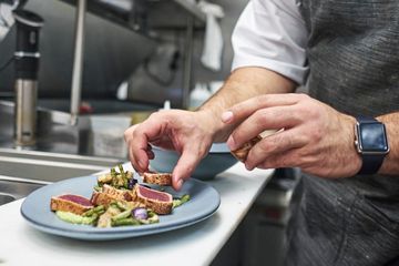 Shay & Ivy 8 American Flatiron Tenderloin