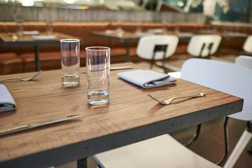 Shay & Ivy 11 American Flatiron Tenderloin