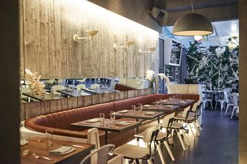 Shay & Ivy 13 American Flatiron Tenderloin