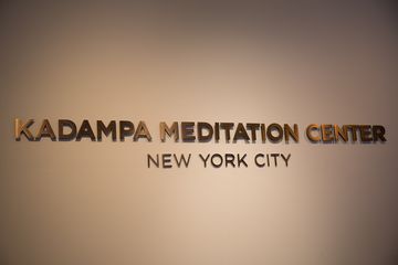 Kadampa Meditation Center New York City 3 Community Centers Meditation Centers Non Profit Organizations Chelsea Tenderloin