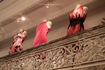 Noir et Blanc 1 Women's Clothing undefined