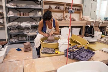 La Mano Pottery 26 Videos Pottery Chelsea Flower District Tenderloin