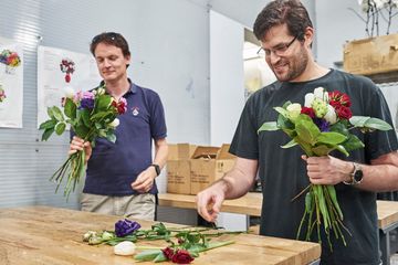 Starbright Floral Design 41 Florists Family Owned Flower District Tenderloin Chelsea