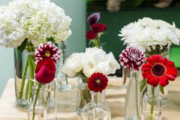 Starbright Floral Design 25 Florists Family Owned Flower District Tenderloin Chelsea