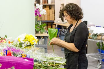 Starbright Floral Design 34 Family Owned Florists Chelsea Flower District Tenderloin