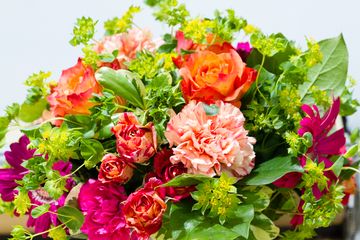 Starbright Floral Design 35 Florists Family Owned Flower District Tenderloin Chelsea