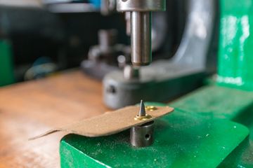 Master Cutting Table Co. 10 Antiques Tenderloin Flatiron