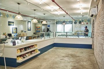 Mulberry & Vine 2 Health Food Tenderloin Flatiron