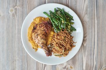 Mulberry & Vine 6 Health Food Tenderloin Flatiron