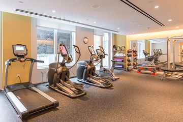 Innside New York NoMad 9 Hotels Flower District Tenderloin Chelsea