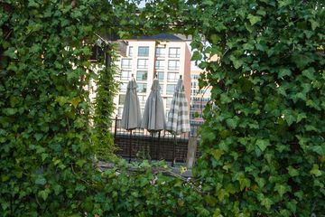 The Mckittrick Hotel   Gallow Green 5 Rooftop Bars Brunch American Bars Art Gallery District Chelsea