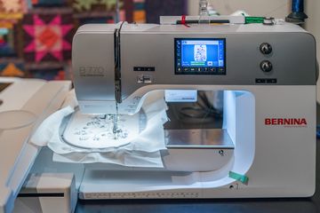 The City Quilter 5 Fabric and Upholstery Tenderloin Chelsea