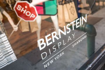 Bernstein Display 8 Mannequins Chelsea Tenderloin