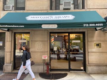 midtown-shave-4 Barber Shops Family Owned Turtle Bay Midtown East Midtown