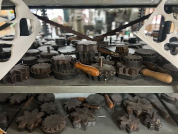 m-and-s-schmalberg-8 Showrooms Fashion Florists Founded Before 1930 Garment District