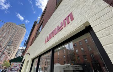 Exterior of Lum Lum in Hell's Kitchen Thai Midtown West Hells Kitchen