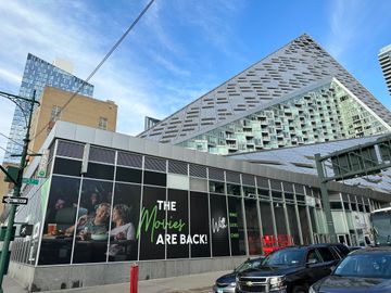 Look Dine-In Cinema Movie Theaters Hells Kitchen