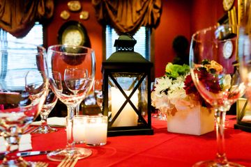 Table settings at Kings' Carriage House. Tea Shops British Upper East Side Yorkville